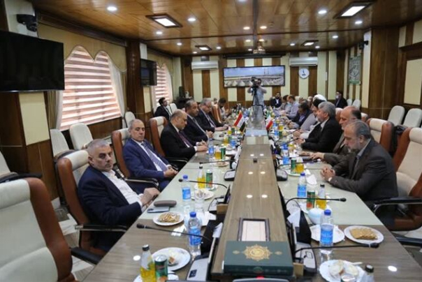 الكشف عن عدد الزوار الى العتبات المقدسة بالعراق عبر الحدود البرية