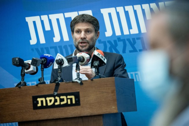 ועדת השרים דחתה את חוק הריבונות. הציונות הדתית: בנט, סער ולפיד מובילים אותנו לכאוס מוחלט