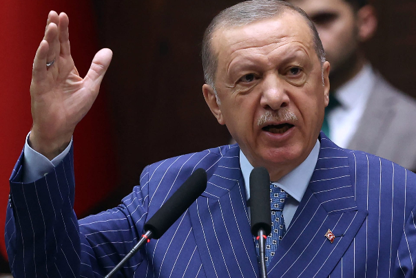 أردوغان: اليونان تضطهد اللاجئين