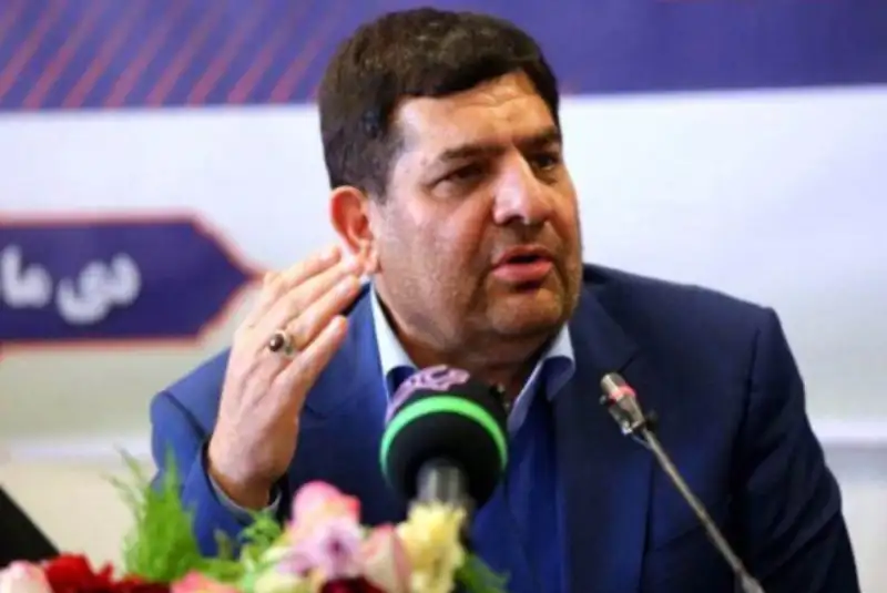 مشارکت دادن و سهیم شدن مردم در صنایع پایین دستی و صنایع بزرگ کشور تسهیل شود
