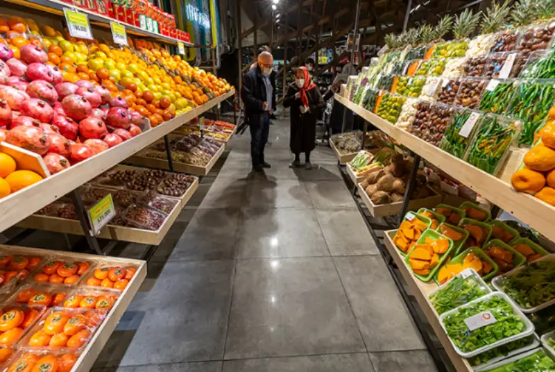 گرانی سایر کالاها، قیمت میوه را افزایش داد