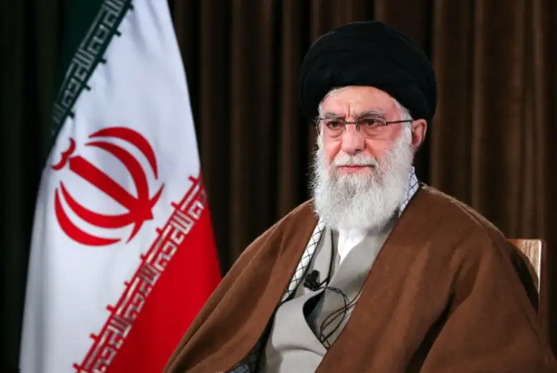 دریابان شمخانی عضو مجمع تشخیص مصلحت نظام و مشاور سیاسی رهبری شد