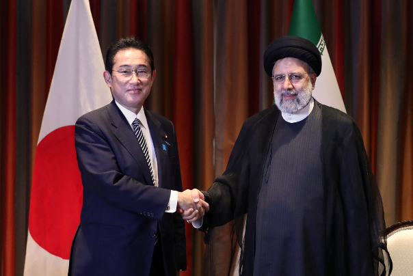 رئيسي: نظراً إلى التاريخ السلبي لأمريكا فمن الضروري الحصول على ضمانات