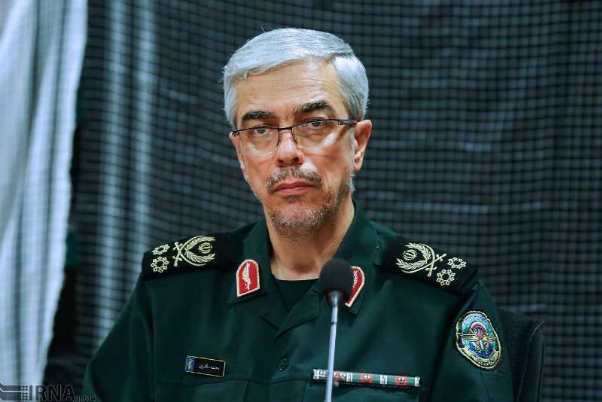 سرلشکر باقری نسبت به هرگونه ناامنی و تغییرات مرزی اطراف ایران هشدار داد