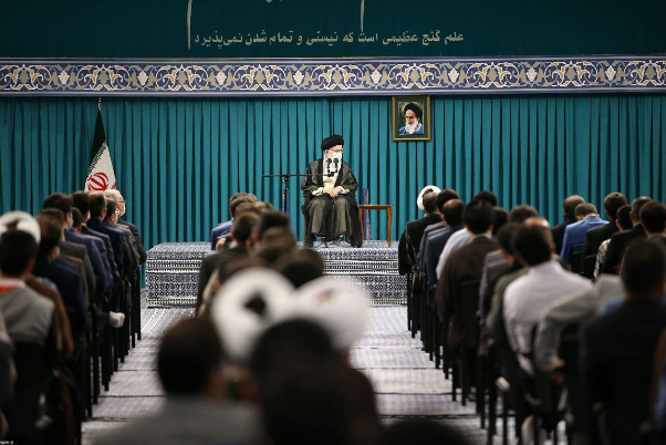 فرمان رهبر انقلاب برای ارسال پیشنهادات نخبگان به رئیس جمهور