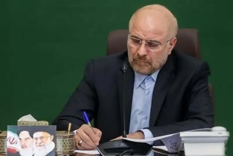پیام تسلیت قالیباف در پی حادثه تروریستی در حرم شاهچراغ