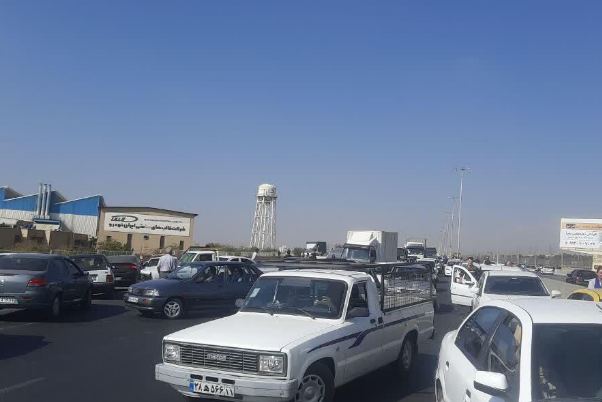 2 نفر در آشوب های آزاد راه کرج - قزوین جان باختند