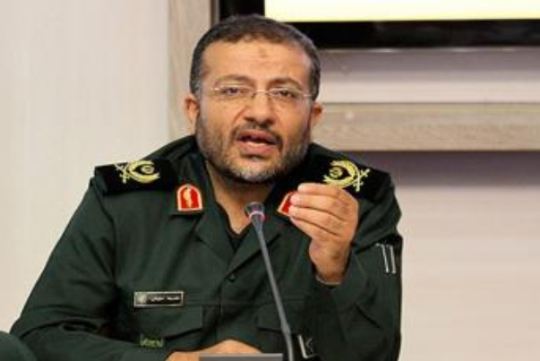 العميد سليماني: أمريكا على وشك الانهيار