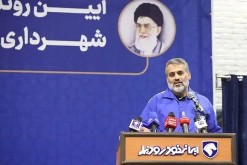 راه اندازی خط تولید اختصاصی ون در ایران‌ خودرو دیزل