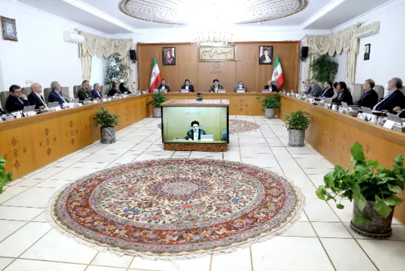 رئیسی: دشمنان انقلاب با تدارک جنگی ترکیبی برای مختل کردن پیشرفت‌های کشور به میدان آمده‌اند