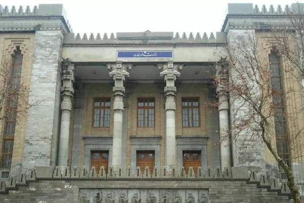 الخارجية الإيرانية في إشارة الى دعم ألمانيا لنظام صدّام: لن نغفر للضالعين بجريمة الهجمات الكيمياوية ضدنا
