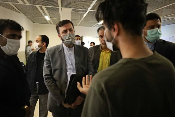 غریب‌آبادی از وضعیت بازداشت شدگان مرتبط با ناآرامی‌های اخیر بازدید کرد