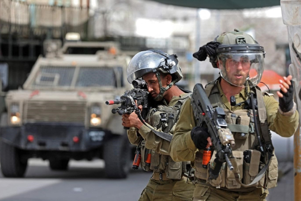 כוחות הכיבוש פותחים במסע מעצרים מאסיבי, כולל מנהיגי חמאס.
