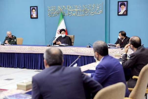 إنجازات الصناعة الفضائية دليل على فشل الحظر