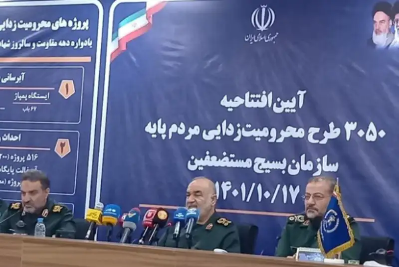 طرح دشمن برای فقیرسازی مردم توسط تحریم‌ها، ناکام خواهد ماند