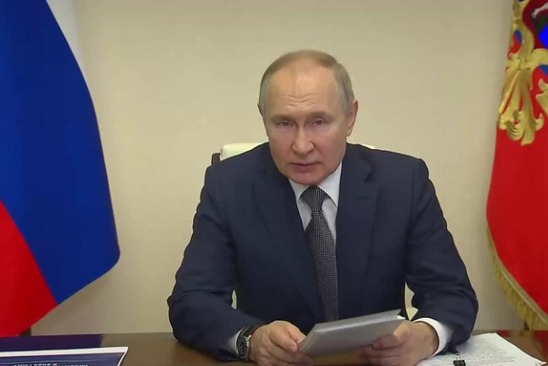Путин заявил о росте добычи нефти