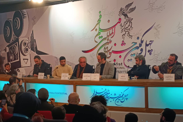 یک نسبت خانوادگی جالب بین بازیگر فیلم «غریب» و قهرمان واقعی آن