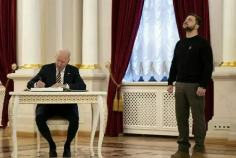 اسفند ماه 1402/ شرح کامل نگاه غرب به اوکراین در تصویری که موجب حیرت جهانی شد