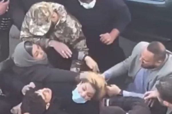 با مرد کت‌شلواری برخورد کنید!