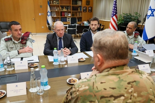 גלנט מפציר ברמטכ"ל צבא ארה"ב להמשיך בשיתוף הפעולה נגד איראן