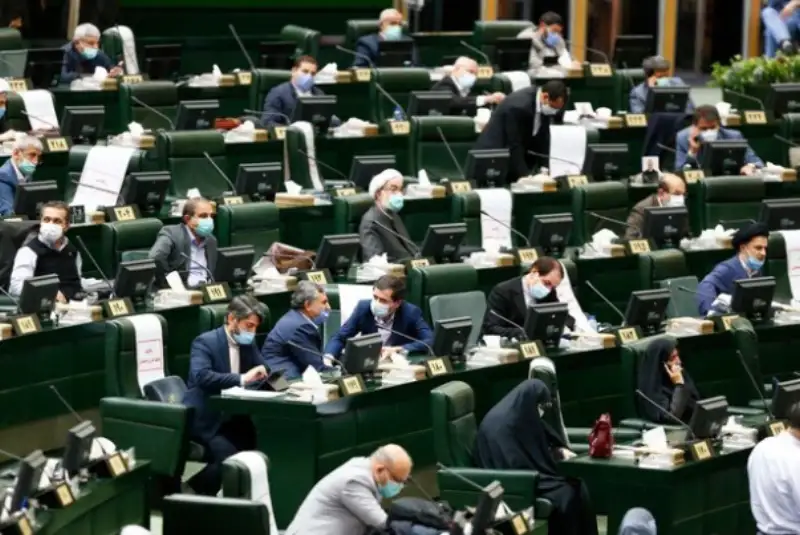پرداختی‌ها از طریق حساب‌های افتتاح شده نزد بانک مرکزی انجام خواهد شد