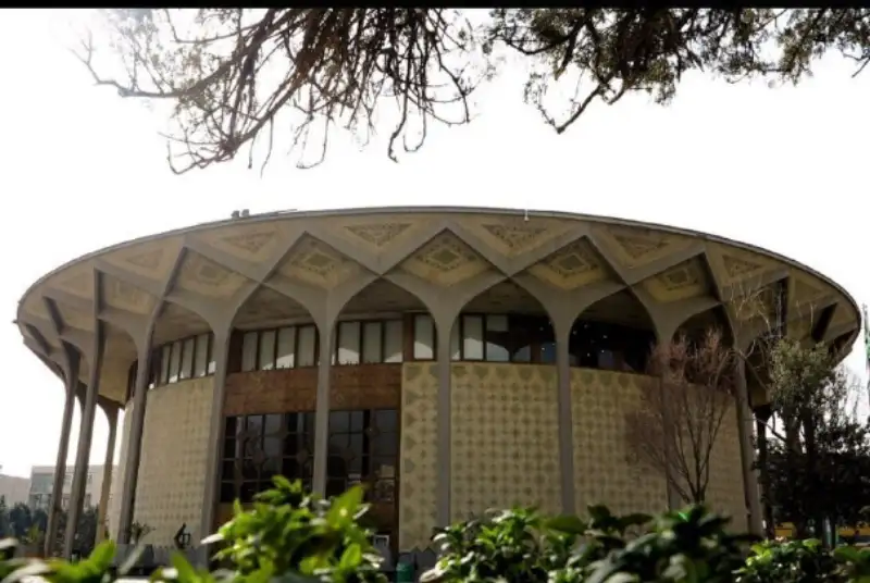 پرتماشاگرترین نمایش‌های تئاتر در سال 1401 اعلام شد