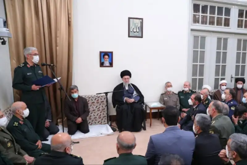 رهبر معظم انقلاب: عقلایی عمل شود، به شکست کشاندن محاسبات دشمن امکان‌پذیر است