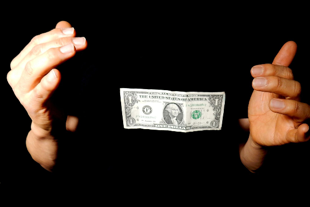 افول پادشاهی دلار در جنبش مبادلات جهانی