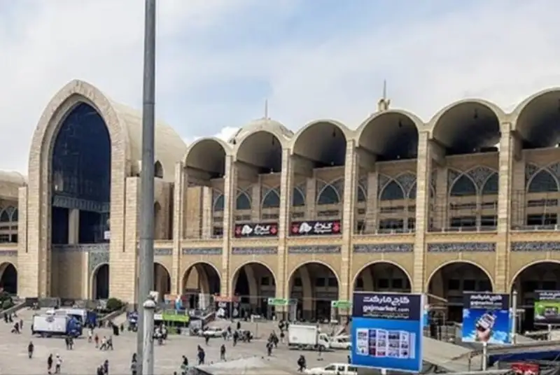 درهای مصلی به روی علاقه‌مندان کتاب باز شد