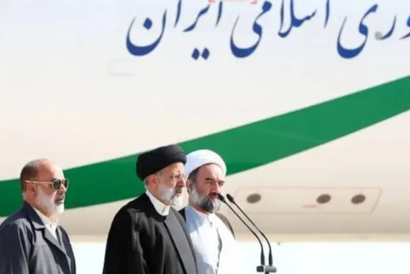 آغاز عملیات لوله‌گذاری انتقال آب دریای عمان به 3 استان ایران با دستور رئیس‌جمهور