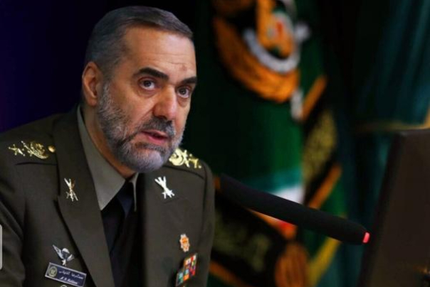 وزير الدفاع: قادرون على انتاج كافة المعدات التي تحتاجها قواتنا المسلحة