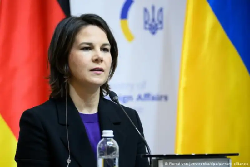 پیام آشکار ژرمن‌ها برای زلنسکی؛ ورود به ناتو ممنوع!
