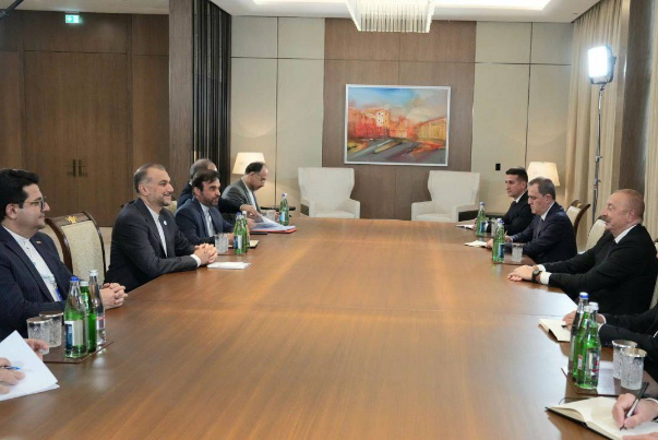 امیرعبداللهیان: جمهوری آذربایجان و ایران نقش مهمی در توسعه کریدور حمل‌ونقل شمال - جنوب دارند