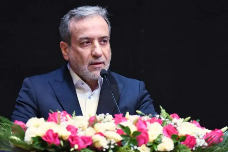 عراقچی: بدون داشتن قدرت سخت نظامی و نرم هوشمند نمی‌توان وارد هیچ مذاکره‌ای شد