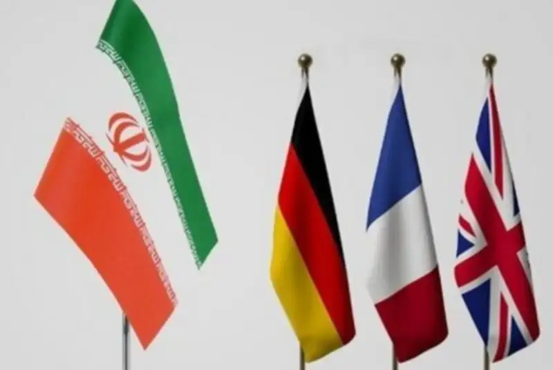 نمایش مضحک ضد برجامی سه کشور اروپایی