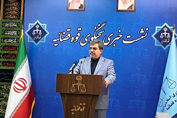 افتخار جمهوری اسلامی و قوه قضائیه عمل به مُر قانون است/ حسین فریدون در بیمارستان است