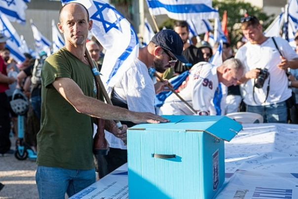 החלשת מערכת המשפט: 50 קצינים באגף המודיעין הצבאי השביתו את שירות המילואים