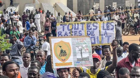 Algeria Opposes Military Intervention Into Niger