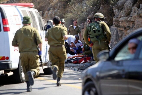 מתנחל ישראלי נהרג ועוד אחד נפצע קשה בפיגוע ירי בחברון