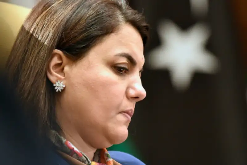وزیر خارجه لیبی از کار تعلیق شد