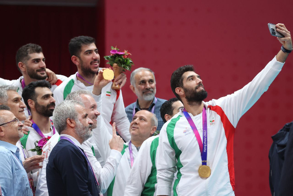 فینال والیبال، شادی پس از کسب مدال طلا