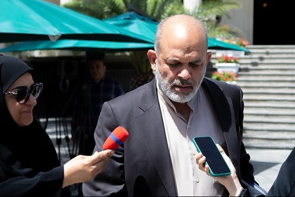چند میلیون مهاجر افغانستانی در ایران ساکن هستند؟