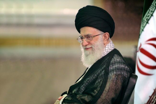 بمناسبة المولد النبوي.. الإمام الخامنئي يوافق على العفو عن عدد من المدانين