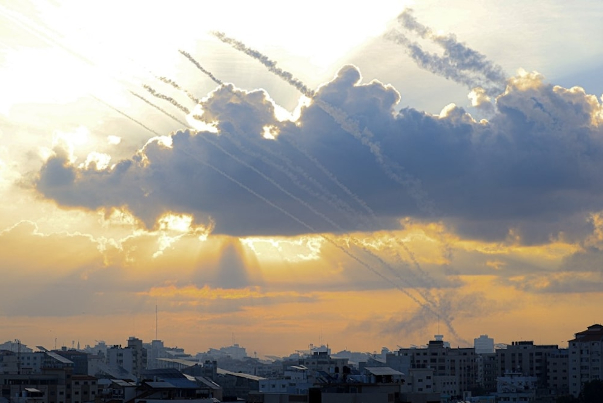 חמאס שולט בהתנחלות ומסתער על מפקדת פיקוד ברצועת עזה