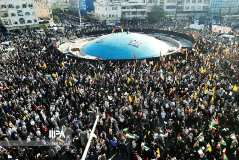 مردم ایران در محکومیت جنایات صهیونیست‌ها به پاخاستند