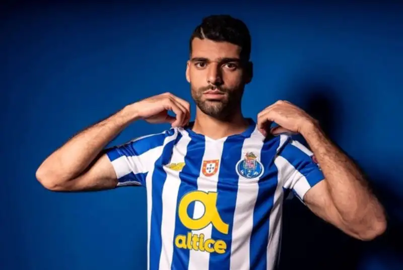 جزئیات قرارداد طارمی با یونایتد؛ مهدی به دنبال قرارداد 30 میلیون یورویی