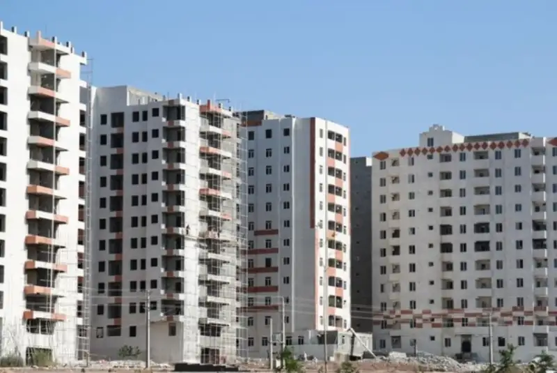 افتتاح چهار دیواری‌های بدون امکانات به نام مسکن مهر