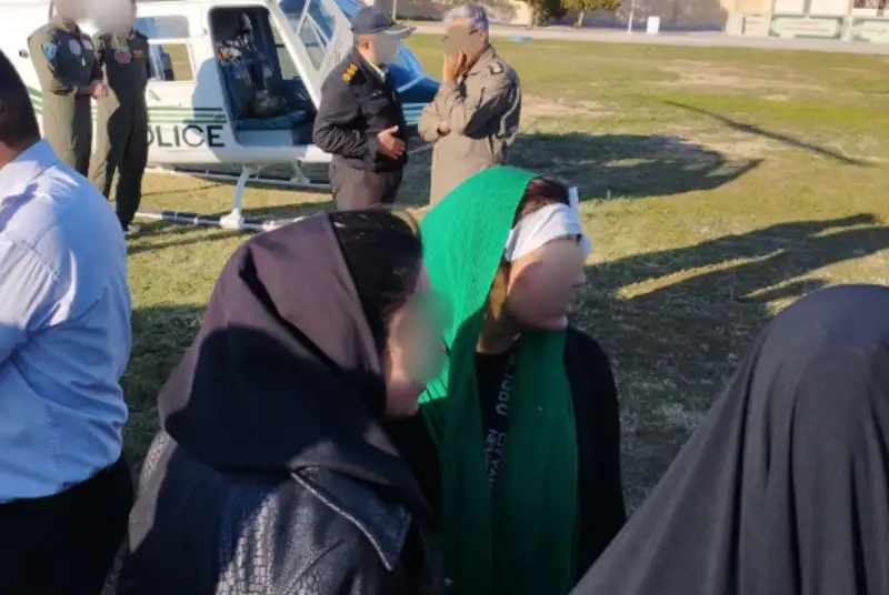 جزئیات گروگانگیری در خیابان خبرنگار شیراز؛ یک گروگان به دست آدم‌رباها کشته شد  + فیلم