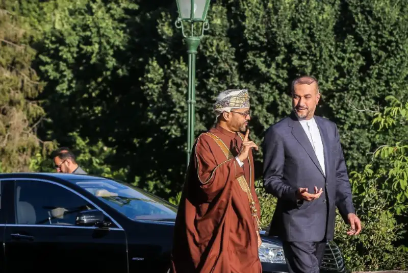 وزیر خارجه عمان امروز به تهران سفر می‌کند