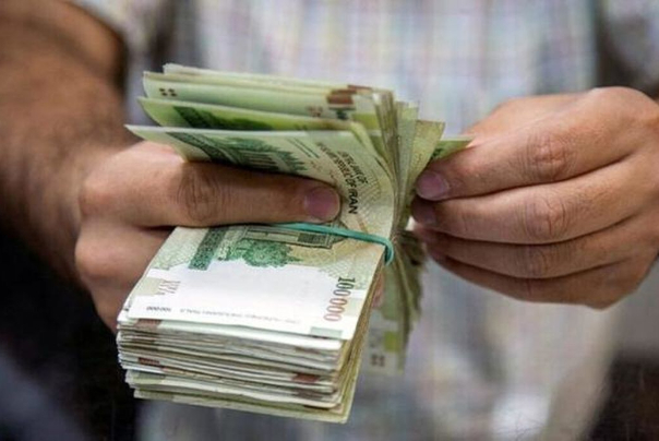 چرا افزایش پلکانی حقوق کارکنان دولت تصویب نشد؟